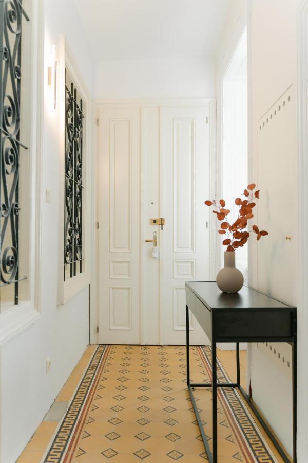 Cozy Apt Perfect For 4-6 Tv Metro Self-Checkin Wien Exteriör bild
